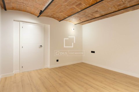 Apartment à vendre à Barcelona, Espagne, 2 chambres, 125 m2 No. 150541 - photo 19