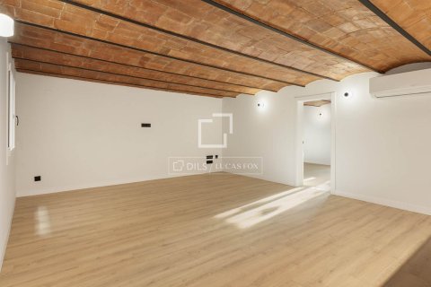 Apartment à vendre à Barcelona, Espagne, 2 chambres, 125 m2 No. 150541 - photo 3