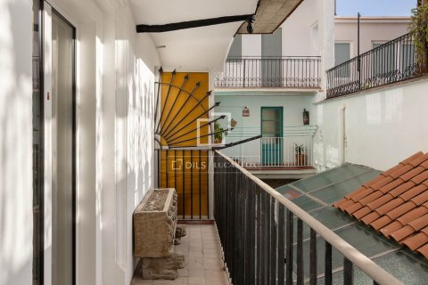 Apartment à vendre à Barcelona, Espagne, 2 chambres, 125 m2 No. 150541 - photo 28