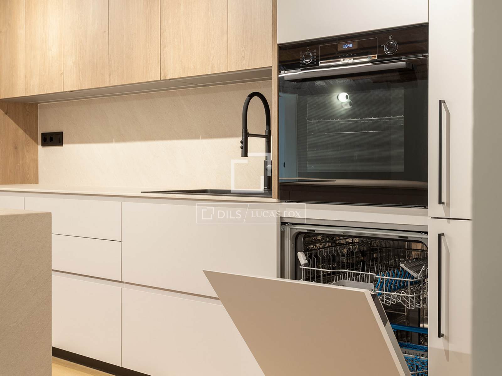 Appartamento a Barcelona, Spagna 2 camere da letto, 143 mq. N° 150541