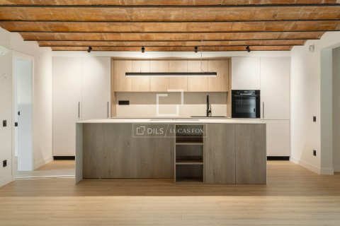 Apartment à vendre à Barcelona, Espagne, 2 chambres, 125 m2 No. 150541 - photo 6