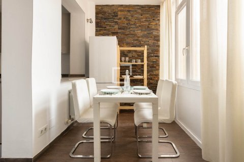 Apartment à vendre à Barcelona, Espagne, 4 chambres, 107 m2 No. 150542 - photo 6