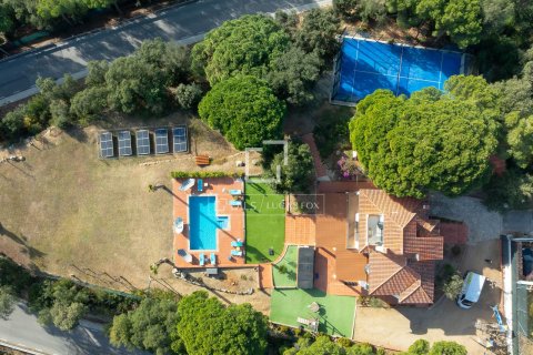 Villa in Arenys de Munt, Barcelona, Spain 7 bedrooms, 346 sq.m. No. 150543