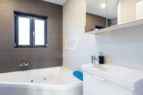 Villa en venta en Arenys de Munt, Barcelona, España 7 dormitorios, 346 m2 No. 150543 - foto 28