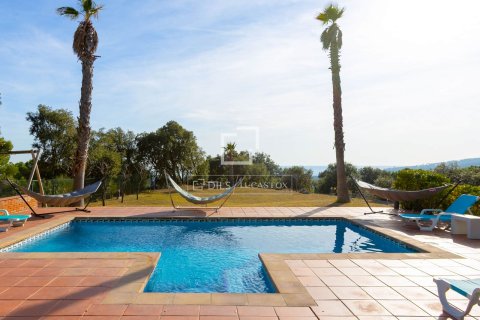 Villa for sale in Arenys de Munt, Barcelona, Spain 7 bedrooms, 346 sq.m. No. 150543 - photo 6