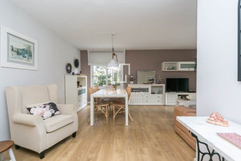 Dzīvoklis pārdošanā Gava, Barcelona, Spānijā 3 istabas, 110 m2 Nr. 150540 - attēls 13