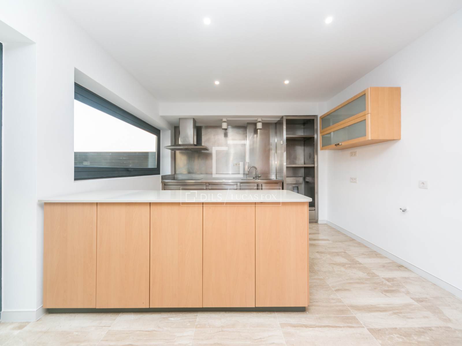 Villa a Sant Cugat Del Valles, Barcelona, Spagna 4 camere da letto, 587 mq. N° 150538