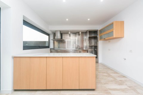 Villa for sale in Valldoreix, Barcelona, Spain 4 bedrooms, 587 sq.m. No. 150538 - photo 20