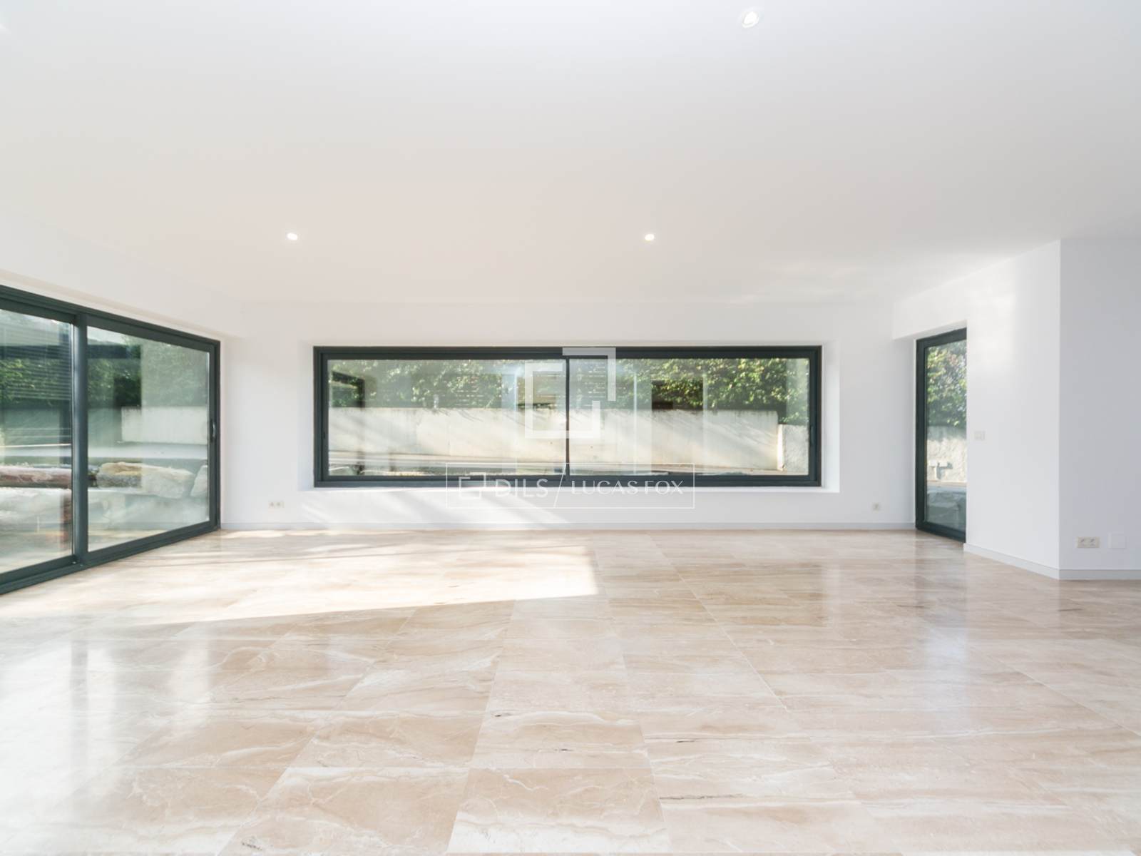 Villa a Sant Cugat Del Valles, Barcelona, Spagna 4 camere da letto, 587 mq. N° 150538