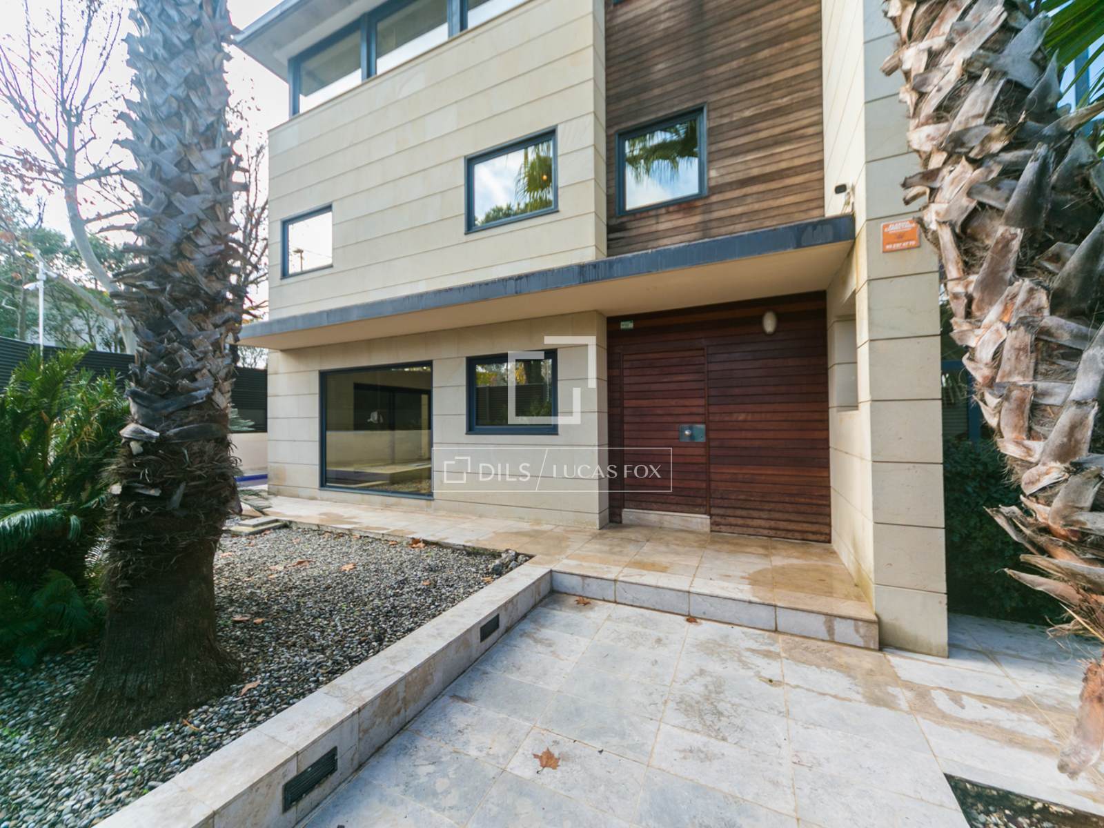 Villa a Sant Cugat Del Valles, Barcelona, Spagna 4 camere da letto, 587 mq. N° 150538