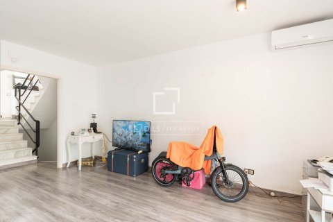 Villa in vendita a Castelldefels, Barcelona, Spagna 5 camere da letto, 180 mq. N° 150544 - foto 6