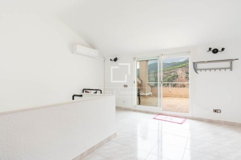 Villa in vendita a Castelldefels, Barcelona, Spagna 5 camere da letto, 180 mq. N° 150544 - foto 9