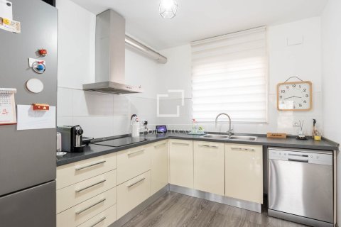 Villa in Castelldefels, Barcelona, Spain 5 bedrooms, 180 sq.m. No. 150544