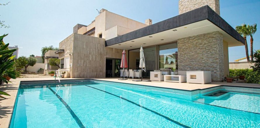 Villa Albir, Alicante, Spagna 6 camere da letto, 1030 mq. N° 115579