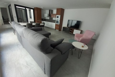 Villa for sale San Miguel de Salinas, Alicante, Spain 5 bedrooms, 223 sq.m. No. 115575 - photo 10