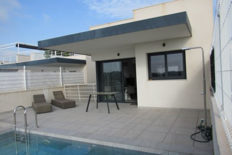 Villa for sale San Miguel de Salinas, Alicante, Spain 5 bedrooms, 223 sq.m. No. 115575 - photo 1