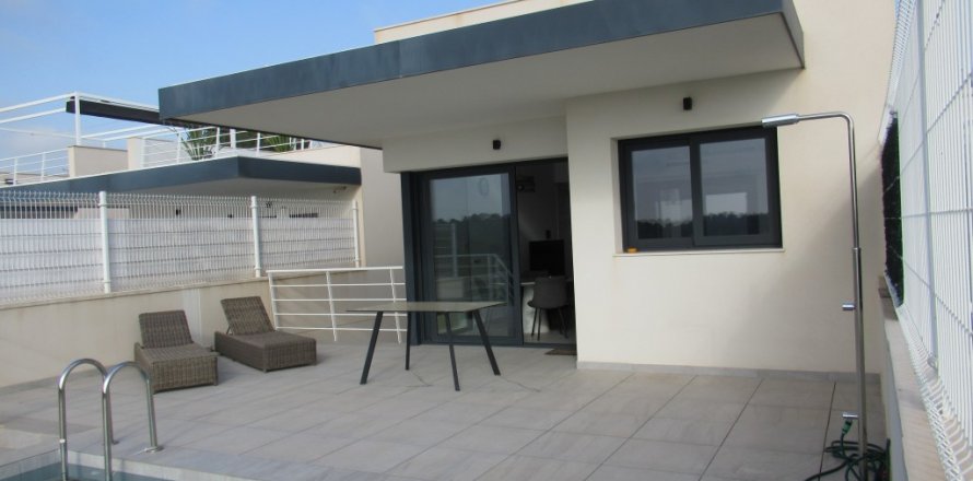 Villa San Miguel de Salinas, Alicante, Spain 5 bedrooms, 223 sq.m. No. 115575