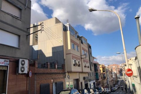 Apartamento en Badalona, Barcelona, España 1 dormitorio, 46 m2 No. 191486