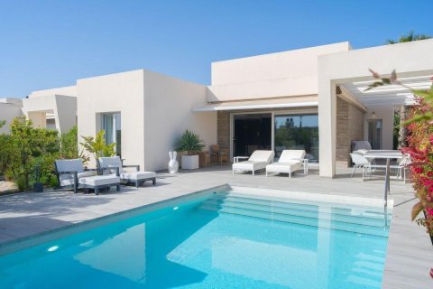 Villa zum Verkauf in Algorfa, Alicante, Spanien 2 Schlafzimmer, 133 m2 Nr. 196386 - Foto 4