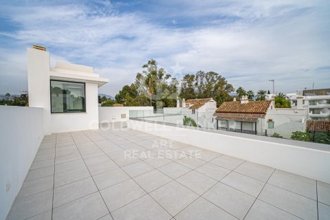 Huvila myytävänä Marbella, Malaga, Espanja, 4 makuuhuonetta, 414 m2 No. 159364 - kuva 26