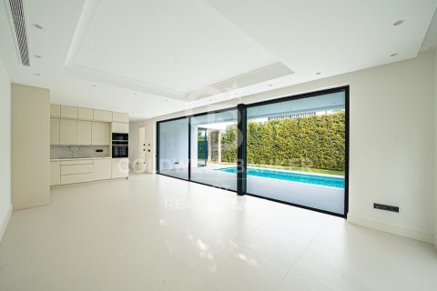 Huvila myytävänä Marbella, Malaga, Espanja, 4 makuuhuonetta, 414 m2 No. 159364 - kuva 3