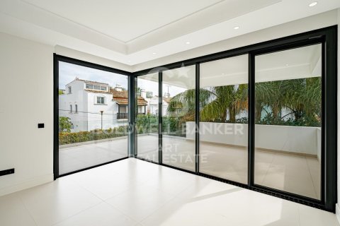 Huvila myytävänä Marbella, Malaga, Espanja, 4 makuuhuonetta, 414 m2 No. 159364 - kuva 20