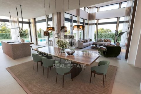 Villa till salu i Marbella, Malaga, Spanien 4 sovrum, 552 kvm. Nr. 159362 - foto 5
