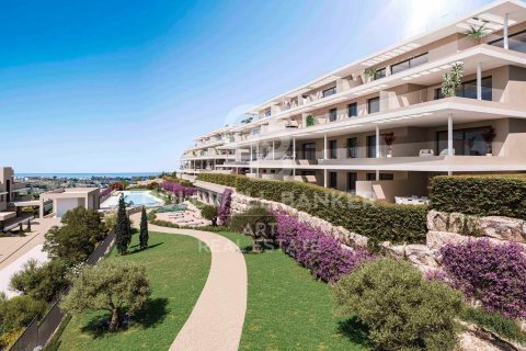 Apartment à vendre à Estepona, Malaga, Espagne, 3 chambres,  No. 159368 - photo 3
