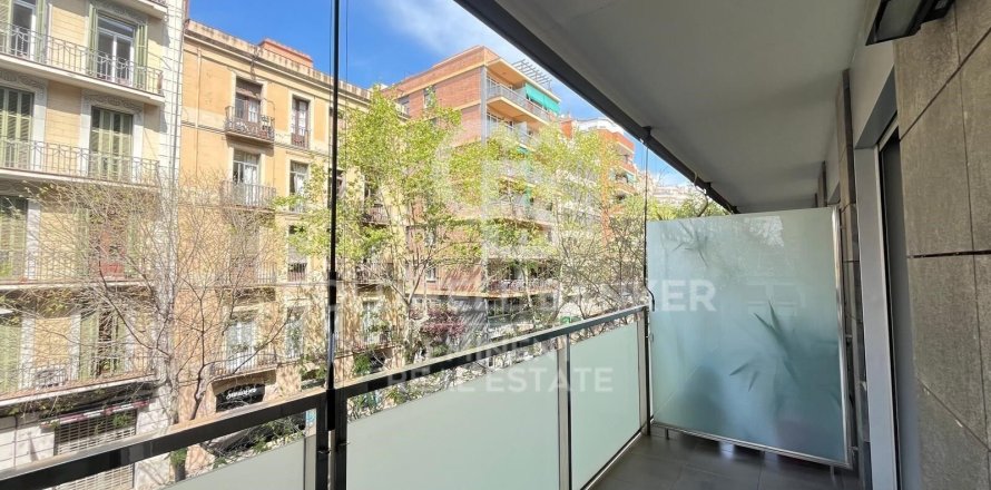 Wohnung in Barcelona, Spanien 3 Schlafzimmer, 118 m2 Nr. 159024