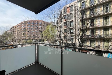 Apartment à Barcelona, Espagne 3 chambres, 118 m2 No. 159024
