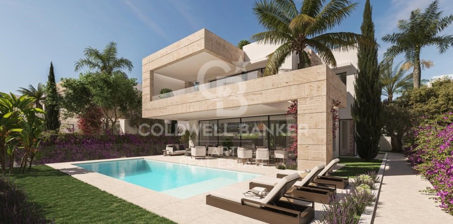 House in Estepona, Malaga, Spain 5 bedrooms, 288 sq.m. No. 159020