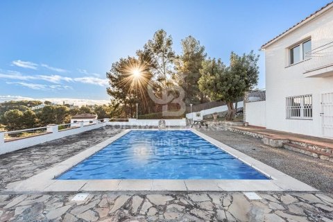 Продажа виллы в Сан-Пере-де-Рибес, Барселона, Испания 7 спален, 466м2 №159022 - фото 2