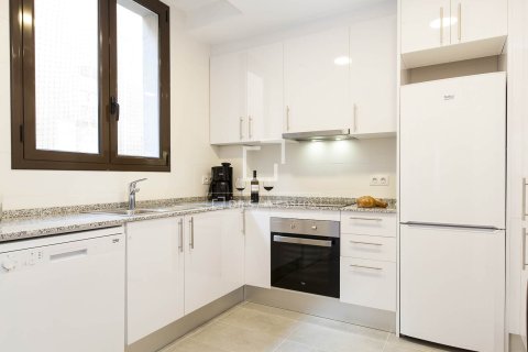 Apartament w Barcelona, Hiszpania 2 sypialnie, 76 mkw. nr 150561 – zdjęcie 11