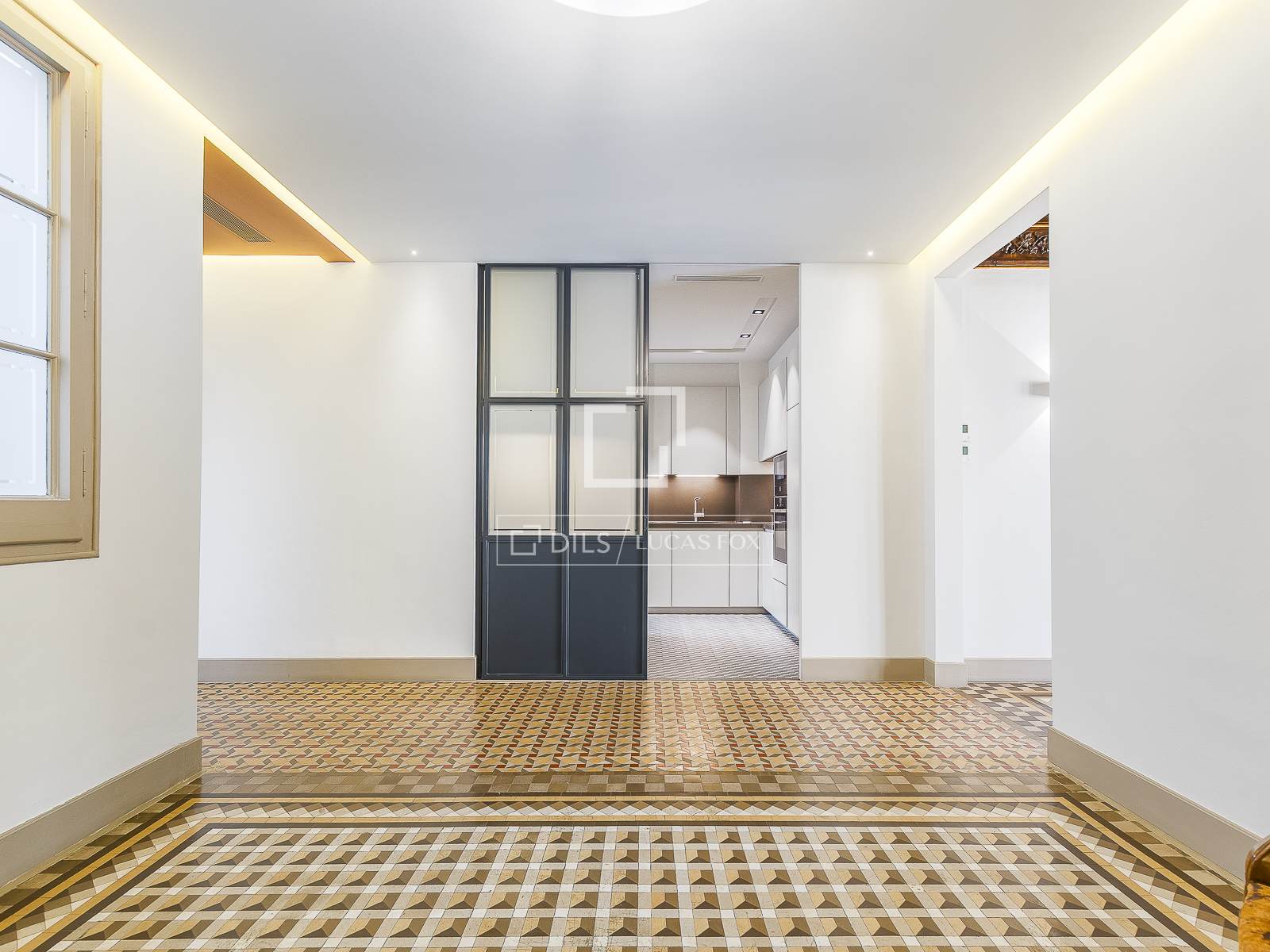 Wohnung in Barcelona, Spanien 3 Schlafzimmer, 196 m2 Nr. 150562