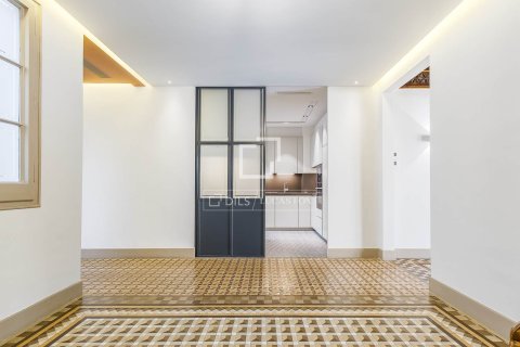 Apartment à vendre à Barcelona, Espagne, 3 chambres, 196 m2 No. 150562 - photo 13