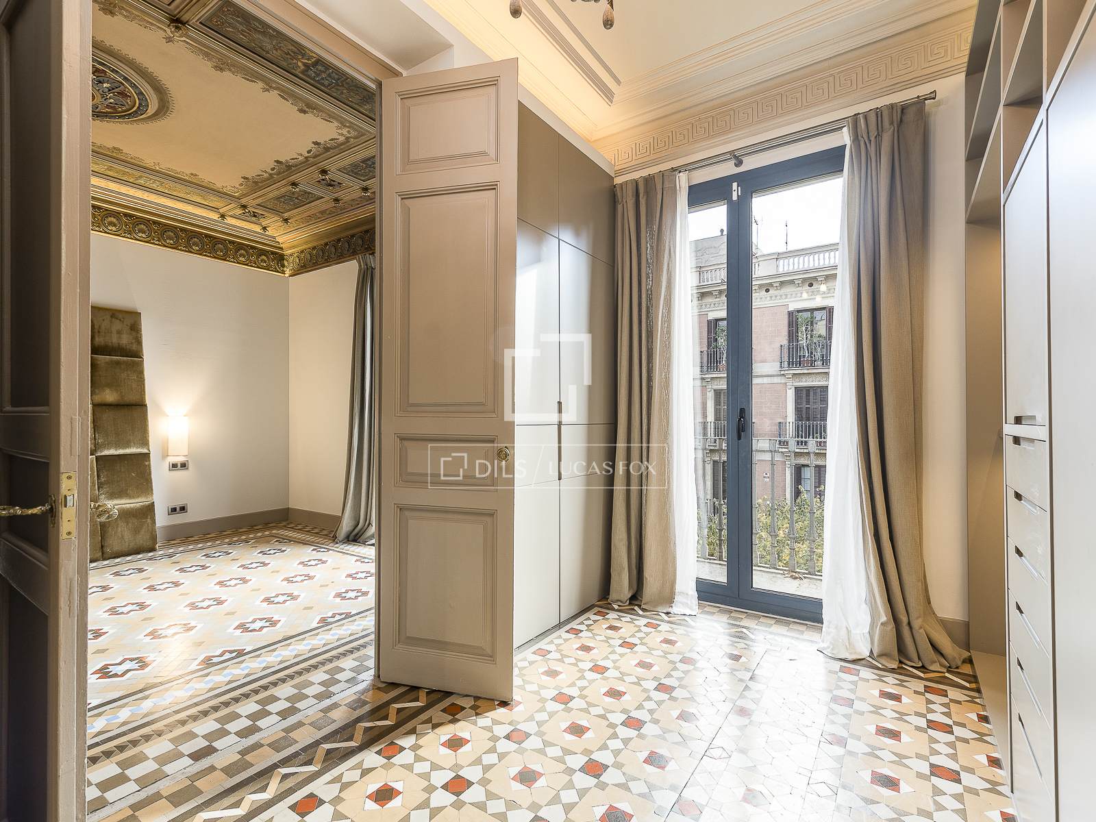 Wohnung in Barcelona, Spanien 3 Schlafzimmer, 196 m2 Nr. 150562