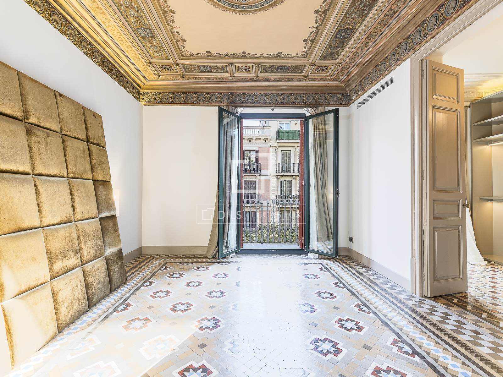 Wohnung in Barcelona, Spanien 3 Schlafzimmer, 196 m2 Nr. 150562