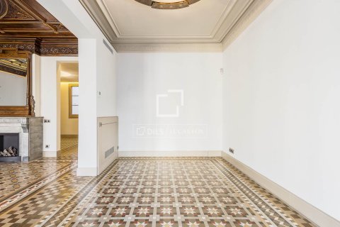 Apartment à vendre à Barcelona, Espagne, 3 chambres, 196 m2 No. 150562 - photo 6