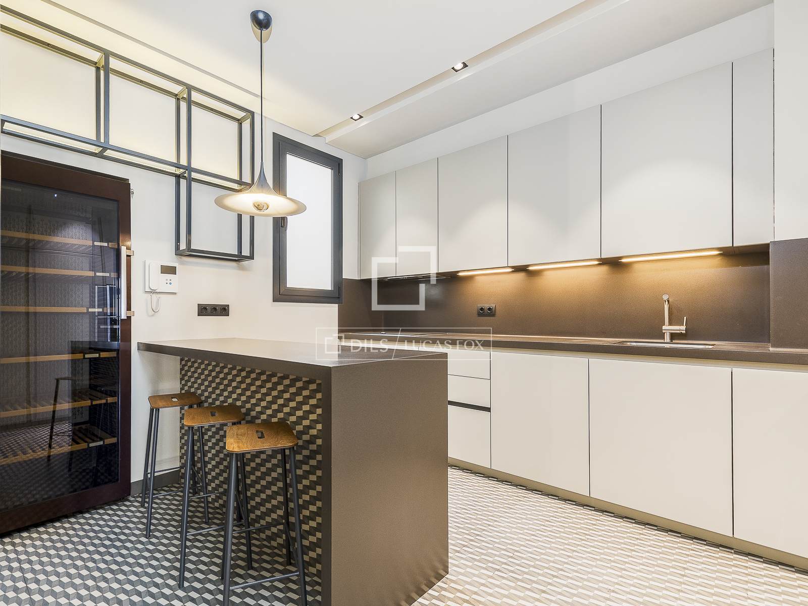 Wohnung in Barcelona, Spanien 3 Schlafzimmer, 196 m2 Nr. 150562