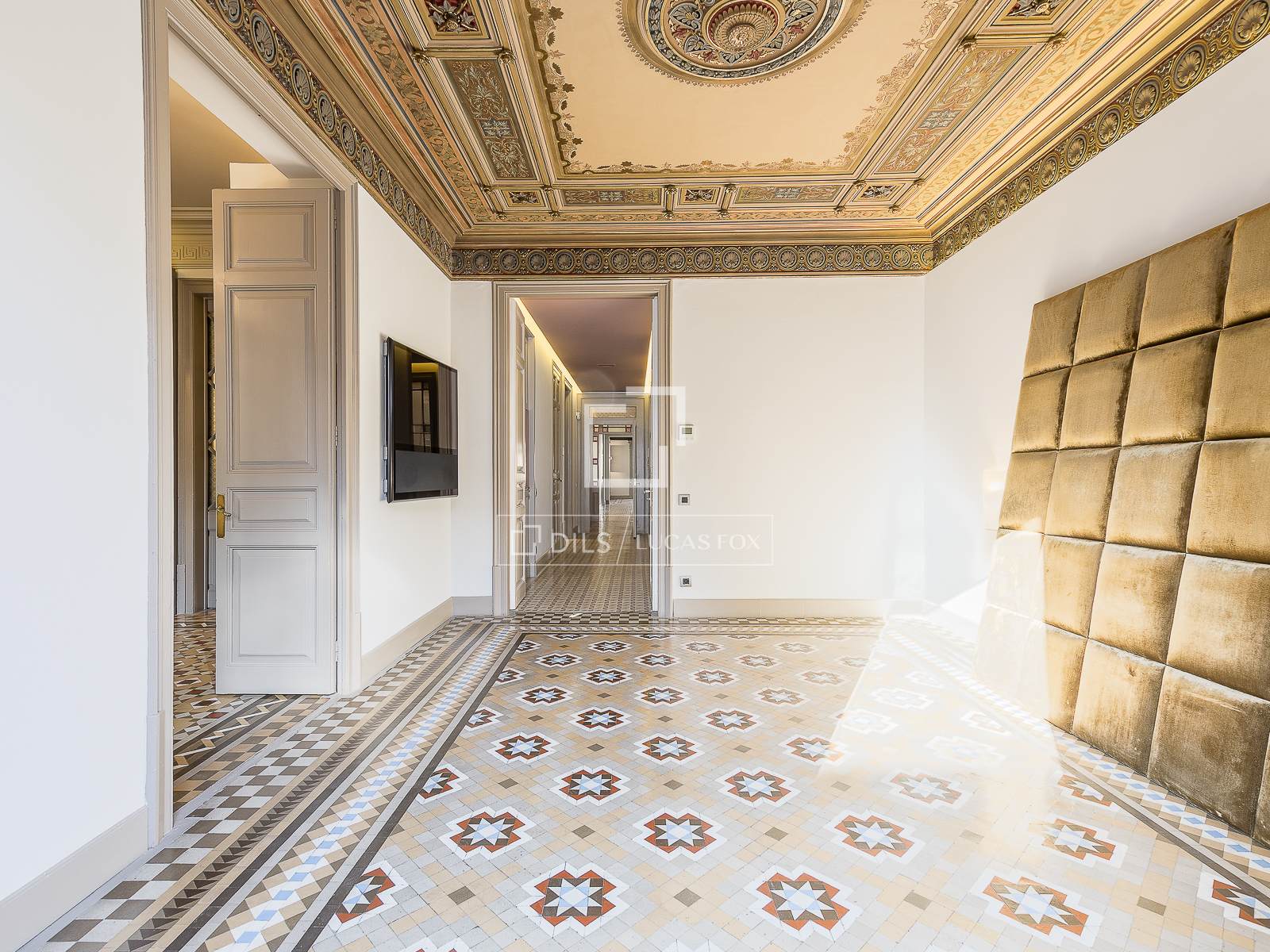 Wohnung in Barcelona, Spanien 3 Schlafzimmer, 196 m2 Nr. 150562