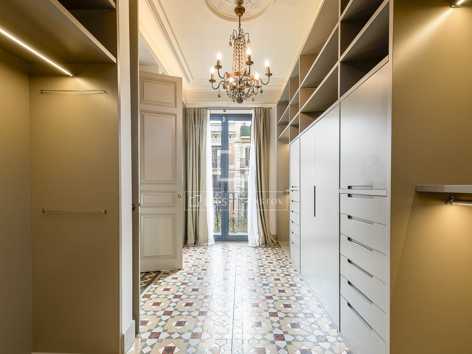 Wohnung in Barcelona, Spanien 3 Schlafzimmer, 196 m2 Nr. 150562