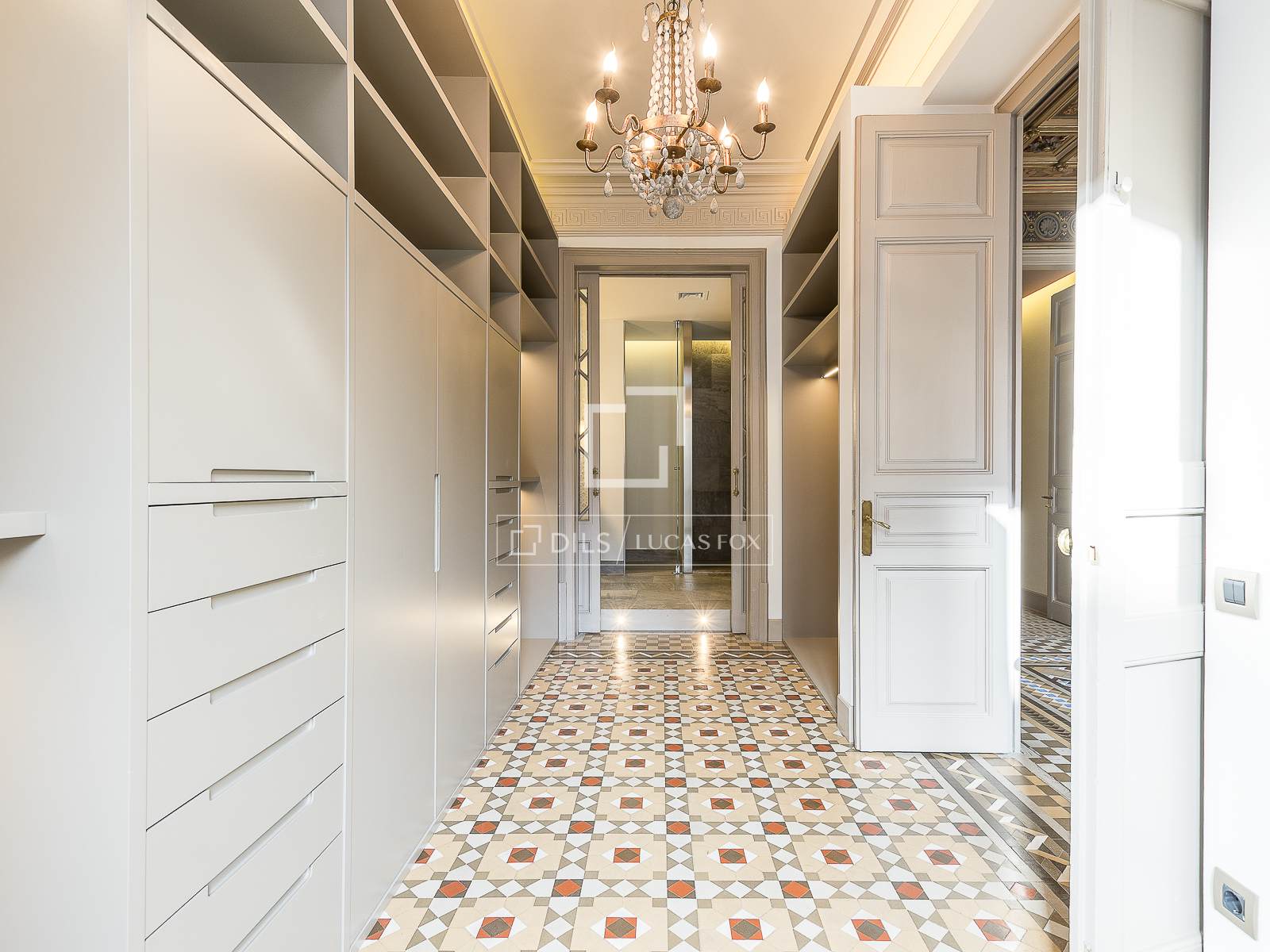Wohnung in Barcelona, Spanien 3 Schlafzimmer, 196 m2 Nr. 150562