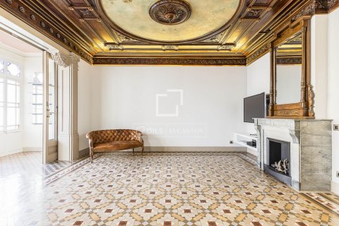 Apartment à Barcelona, Espagne 3 chambres, 196 m2 No. 150562