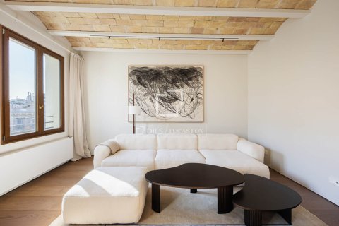 Apartamento en Barcelona, España 3 dormitorios, 142 m2 No. 150565