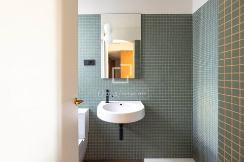 Apartamento en venta en Barcelona, España 3 dormitorios, 142 m2 No. 150565 - foto 26