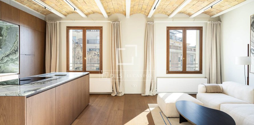 Apartamento en Barcelona, España 3 dormitorios, 142 m2 No. 150565