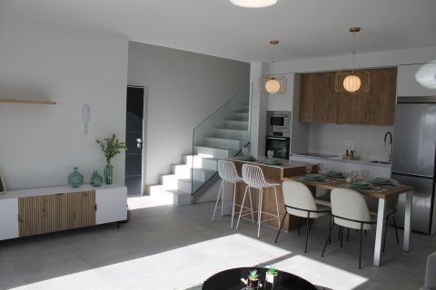 Продажа виллы в Ролдан, Мурсия, Испания 2 спальни, 76м2 №151115 - фото 2