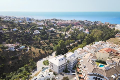 Ático en venta en Fuengirola, Málaga, España 4 dormitorios, 188 m2 No. 169595 - foto 1