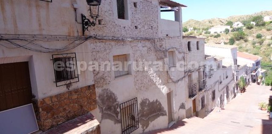 House in Albanchez, Almeria, Spanien 2 Schlafzimmer, 150 m2 Nr. 184080