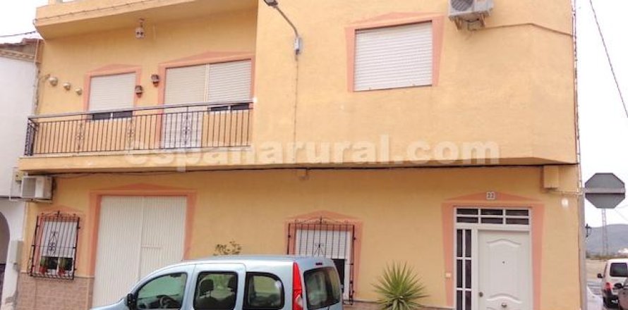 Townhouse in Albox, Almeria, Spain 4 bedrooms, 250 sq.m. No. 184083